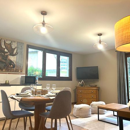 Appartement Style Chalet Avec Grande Terrasse Et Parking Prive Chamonix Exterior foto